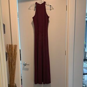 Elegant Sleeveless Burgundy Maxi Dress